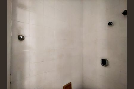 Apartamento à venda com 100m², 3 quartos e sem vaga Apartamento à venda com 100m², 3 quartos e sem vagaBanheiro de serviço