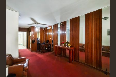 Apartamento à venda com 100m², 3 quartos e sem vaga Apartamento à venda com 100m², 3 quartos e sem vagaHall de Entrada