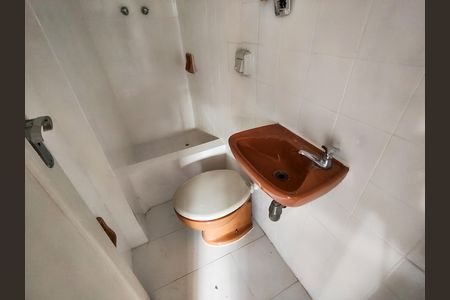 Apartamento à venda com 100m², 3 quartos e sem vaga Apartamento à venda com 100m², 3 quartos e sem vagaBanheiro 1