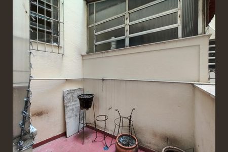 Apartamento à venda com 100m², 3 quartos e sem vaga Apartamento à venda com 100m², 3 quartos e sem vagaQuintal