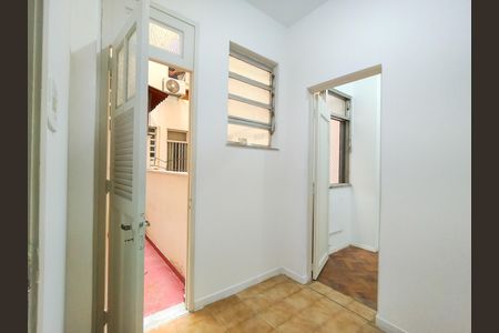 Apartamento à venda com 100m², 3 quartos e sem vaga Apartamento à venda com 100m², 3 quartos e sem vagaQuarto de Serviço