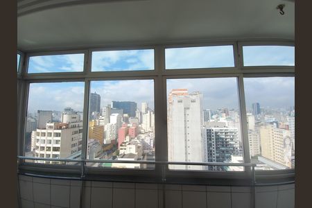 Apartamento à venda com 65m², 1 quarto e sem vaga Apartamento à venda com 65m², 1 quarto e sem vagaVista da Sacada