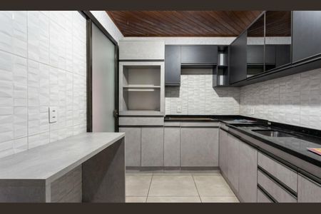 Cozinha de casa para alugar com 2 quartos, 115m² em Parque da Matriz, Cachoeirinha