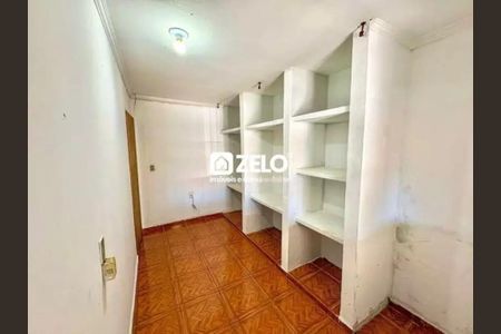Casa à venda com 138m², 4 quartos e 2 vagas Casa à venda com 138m², 4 quartos e 2 vagasFoto 07