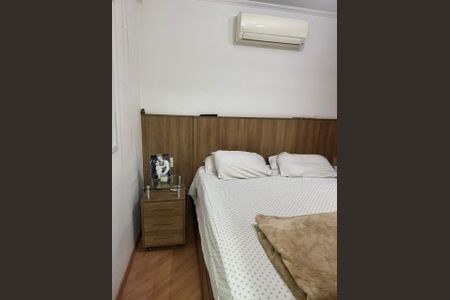 Apartamento à venda com 63m², 2 quartos e 2 vagasFoto 02