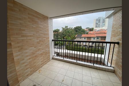 Apartamento para alugar com 70m², 3 quartos e 1 vaga Apartamento para alugar com 70m², 3 quartos e 1 vagaVaranda