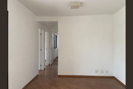 Sala de apartamento à venda com 3 quartos, 70m² em Cidade São Francisco, São Paulo