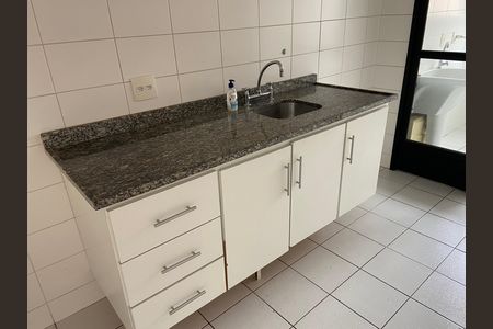 Apartamento para alugar com 70m², 3 quartos e 1 vaga Apartamento para alugar com 70m², 3 quartos e 1 vagaCozinha