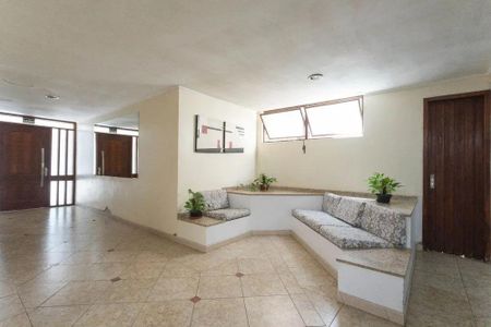 Apartamento para alugar com 75m², 2 quartos e sem vaga