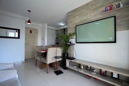 Apartamento à venda com 63m², 2 quartos e 1 vagaSala