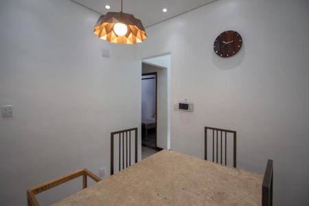 Casa à venda com 120m², 3 quartos e 2 vagas Casa à venda com 120m², 3 quartos e 2 vagasCozinha e Copa