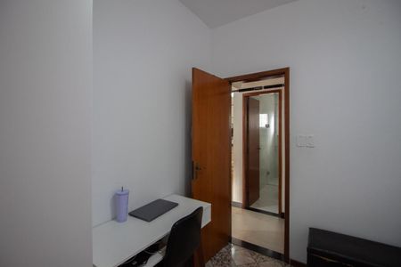 Casa à venda com 120m², 3 quartos e 2 vagas Casa à venda com 120m², 3 quartos e 2 vagasQuarto 2