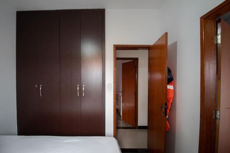 Casa à venda com 120m², 3 quartos e 2 vagas Casa à venda com 120m², 3 quartos e 2 vagasSuíte