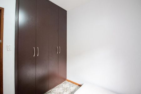 Casa à venda com 120m², 3 quartos e 2 vagas Casa à venda com 120m², 3 quartos e 2 vagasQuarto 1