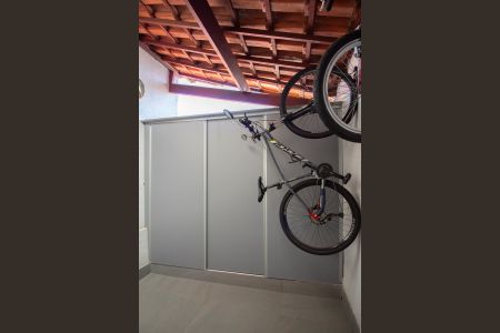 Casa à venda com 120m², 3 quartos e 2 vagas Casa à venda com 120m², 3 quartos e 2 vagasGaragem