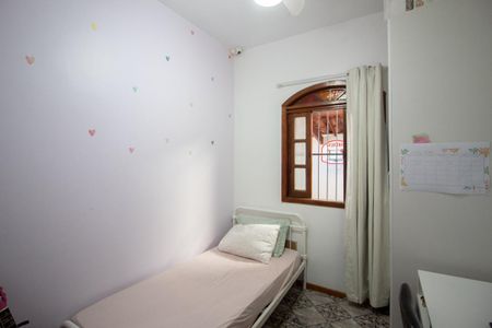 Casa à venda com 120m², 3 quartos e 2 vagas Casa à venda com 120m², 3 quartos e 2 vagasQuarto 2