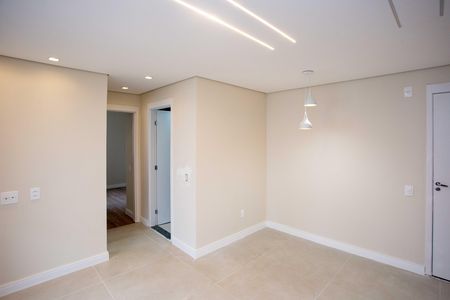 Sala/Cozinha de apartamento para alugar com 2 quartos, 45m² em Jardim Canhema, Diadema