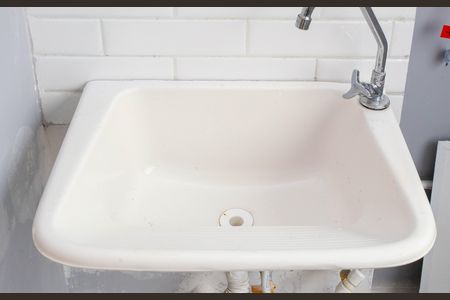 Apartamento para alugar com 45m², 2 quartos e 1 vagaÁrea de Serviço/Varanda