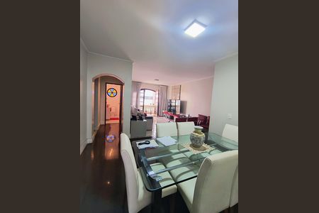 Sala de apartamento à venda com 3 quartos, 119m² em Vila Bastos, Santo André