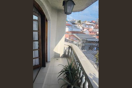 Apartamento à venda com 119m², 3 quartos e 2 vagas Apartamento à venda com 119m², 3 quartos e 2 vagasVaranda