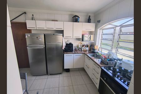 Apartamento à venda com 119m², 3 quartos e 2 vagas Apartamento à venda com 119m², 3 quartos e 2 vagasCozinha