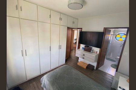 Quarto  de apartamento à venda com 3 quartos, 119m² em Vila Bastos, Santo André