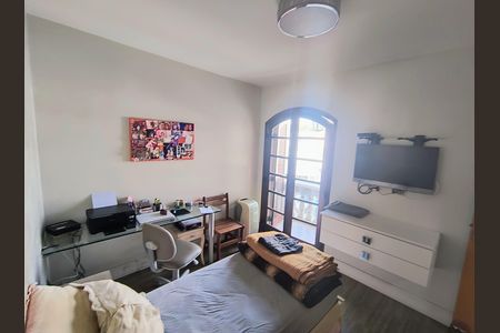 Apartamento à venda com 119m², 3 quartos e 2 vagas Apartamento à venda com 119m², 3 quartos e 2 vagasQuarto