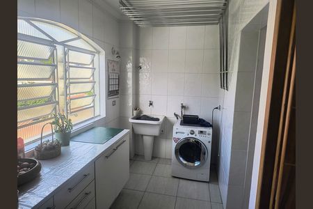 Apartamento à venda com 119m², 3 quartos e 2 vagas Apartamento à venda com 119m², 3 quartos e 2 vagasÁrea de Serviço