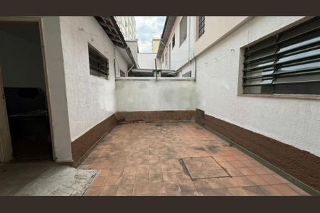 Casa para alugar com 150m², 4 quartos e 2 vagas