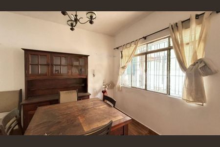 Casa para alugar com 150m², 4 quartos e 2 vagas