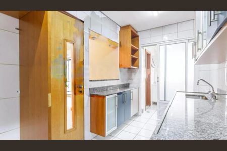 Apartamento para alugar com 97m², 3 quartos e sem vaga