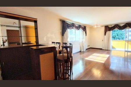 Apartamento à venda com 158m², 4 quartos e 3 vagas
