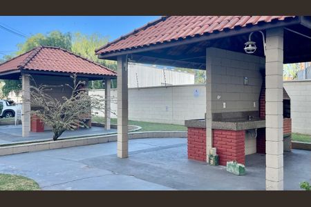 Apartamento à venda com 45m², 2 quartos e 1 vaga Apartamento à venda com 45m², 2 quartos e 1 vagaÁrea comum - Churrasqueira