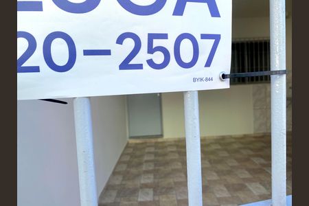 Casa para alugar com 75m², 2 quartos e 1 vagaCódigo da placa BYIK-844