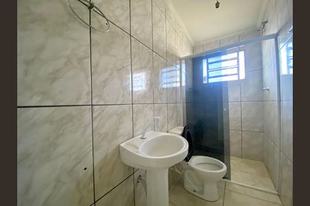 Casa para alugar com 75m², 2 quartos e 1 vagaBanheiro