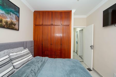 Apartamento à venda com 105m², 3 quartos e 2 vagasQUARTO2