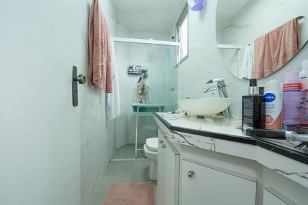Apartamento à venda com 105m², 3 quartos e 2 vagasBANHEIRO2