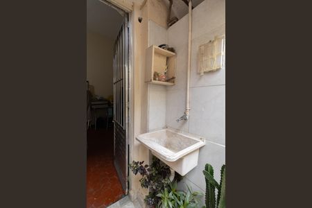 Casa à venda com 150m², 2 quartos e 1 vaga Casa à venda com 150m², 2 quartos e 1 vagaCasa 2 Área de Serviço