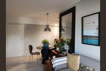 Apartamento à venda com 68m², 2 quartos e 1 vagaSala