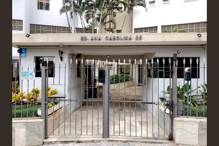 Apartamento à venda com 68m², 2 quartos e 1 vagaEntrada condomínio