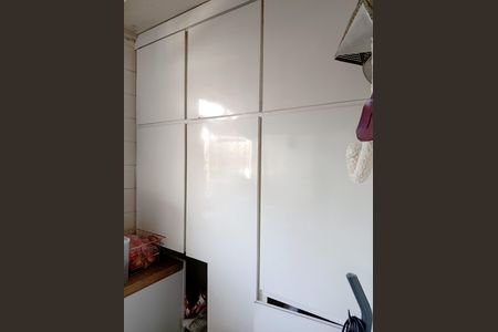 Apartamento à venda com 68m², 2 quartos e 1 vagaÁrea de Serviço