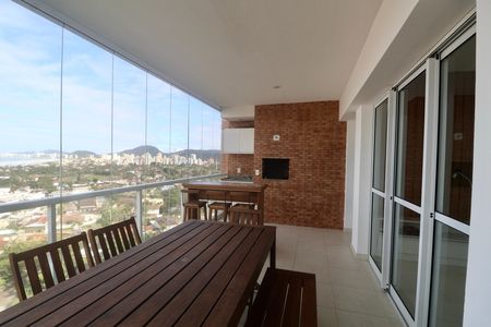 Apartamento para alugar com 101m², 3 quartos e 2 vagas Apartamento para alugar com 101m², 3 quartos e 2 vagasVaranda