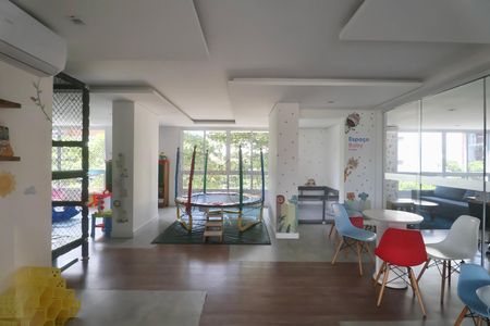 Apartamento para alugar com 101m², 3 quartos e 2 vagas Apartamento para alugar com 101m², 3 quartos e 2 vagasÁrea comum