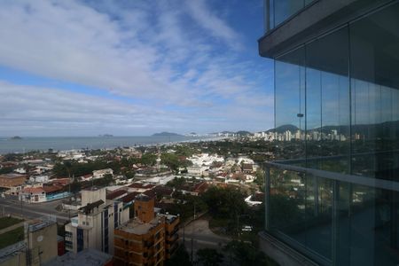 Apartamento para alugar com 101m², 3 quartos e 2 vagas Apartamento para alugar com 101m², 3 quartos e 2 vagasVista