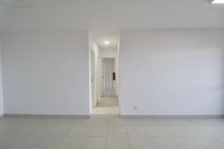 Apartamento para alugar com 101m², 3 quartos e 2 vagas Apartamento para alugar com 101m², 3 quartos e 2 vagasSala