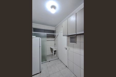 Cozinha e Área de Serviço de apartamento para alugar com 3 quartos, 80m² em Vila Mariana, São Paulo