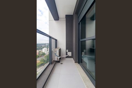 Studio à venda com 25m², 0 quarto e sem vaga Studio à venda com 25m², 0 quarto e sem vagaStudio - Varanda