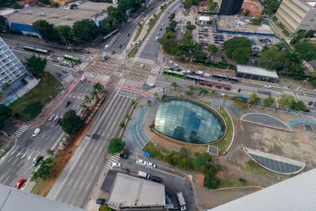 Studio à venda com 25m², 0 quarto e sem vaga Studio à venda com 25m², 0 quarto e sem vagaStudio - Vista