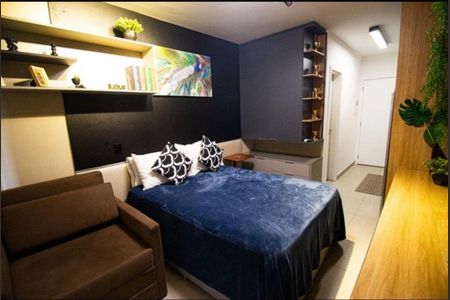 Sala / Quarto de kitnet/studio para alugar com 1 quarto, 30m² em Pompeia, São Paulo