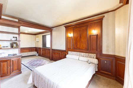 Apartamento à venda com 250m², 2 quartos e 3 vagas Apartamento à venda com 250m², 2 quartos e 3 vagasSuíte 1